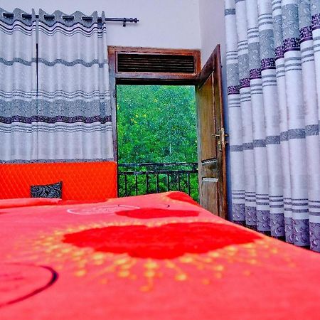 Ninety Nine Grand Hotel Badulla Buitenkant foto