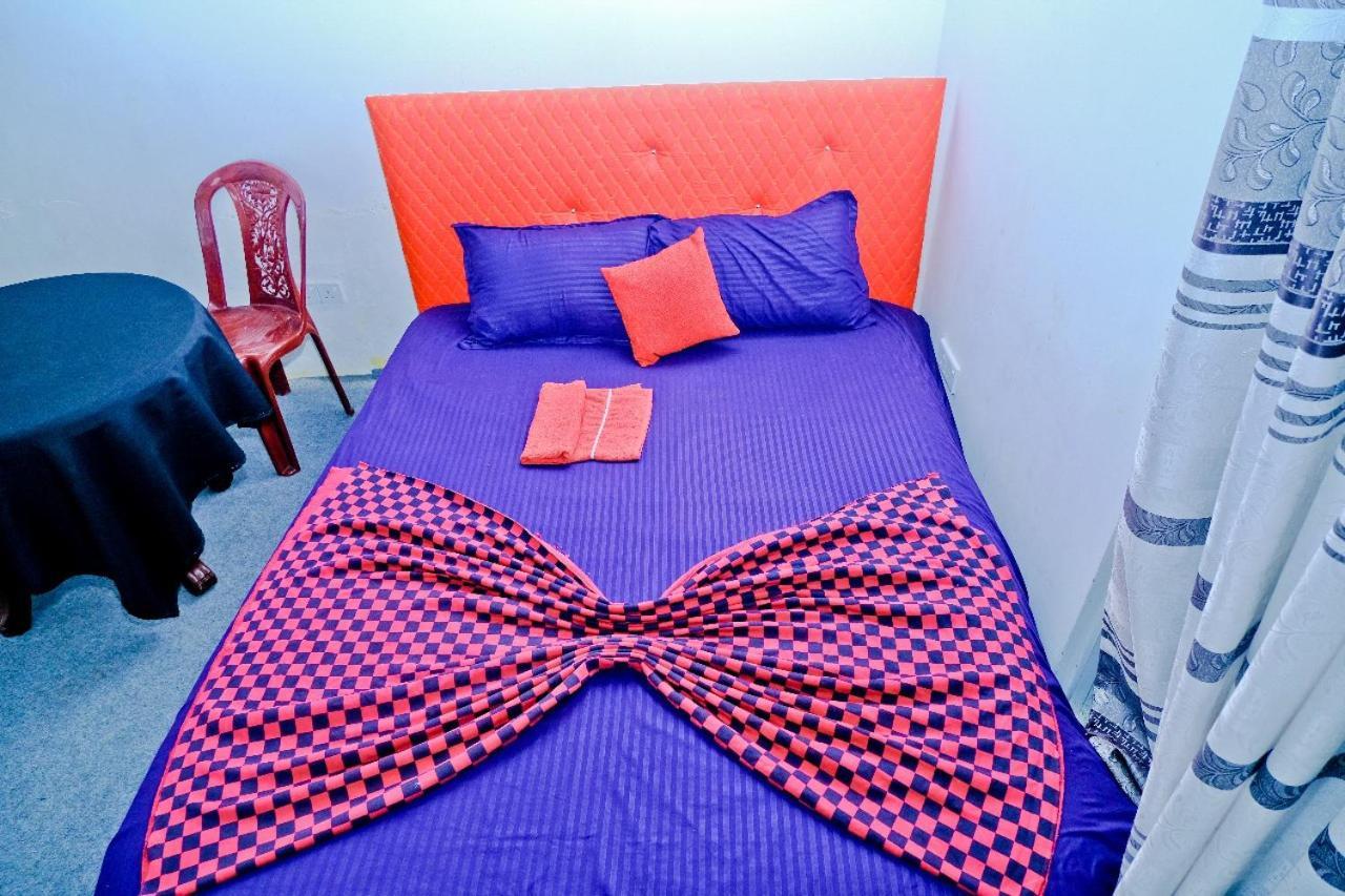 Ninety Nine Grand Hotel Badulla Buitenkant foto