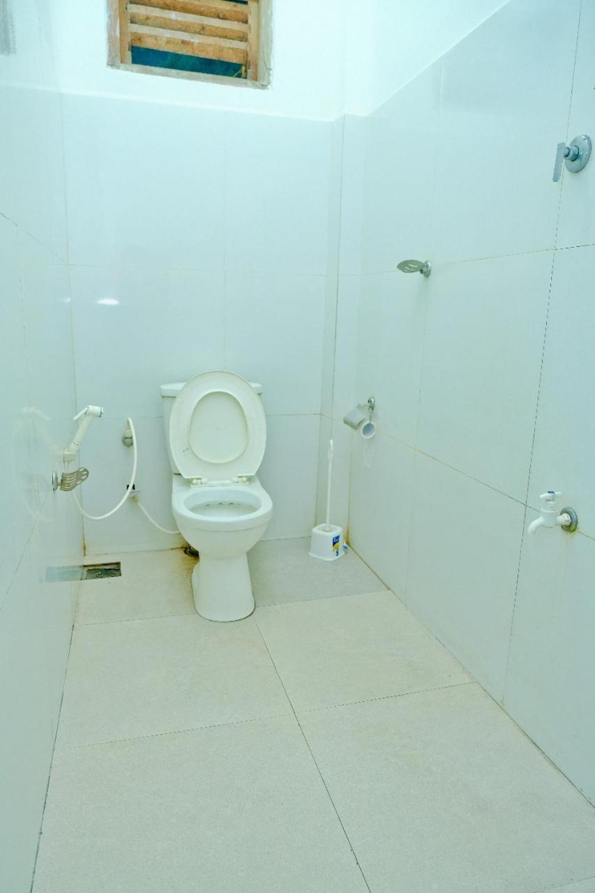 Ninety Nine Grand Hotel Badulla Buitenkant foto