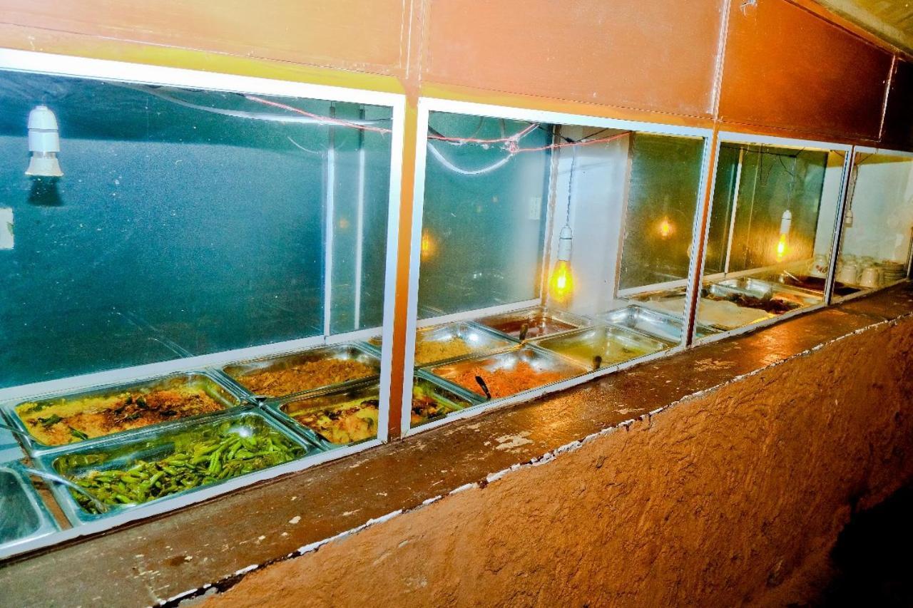 Ninety Nine Grand Hotel Badulla Buitenkant foto